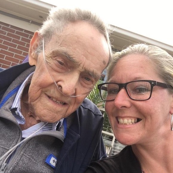 Meet your Posher, Amanda - Picture 1 of 1